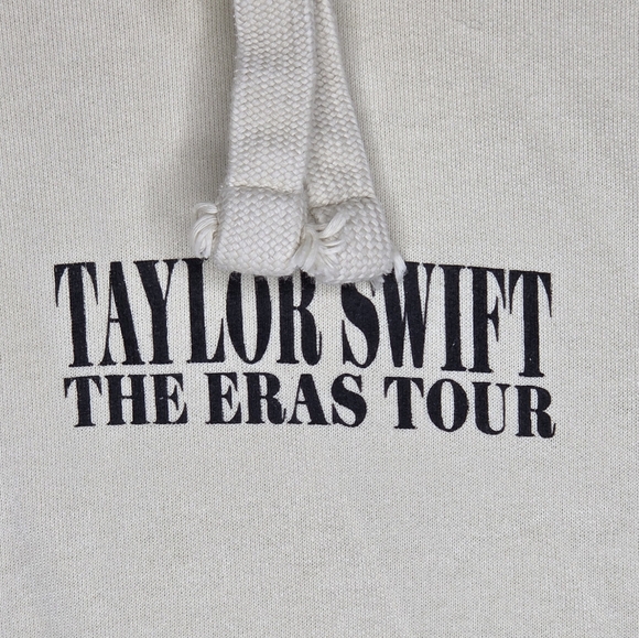 Taylor Swift Size M "The Eras Tour" Beige Cotton Blend Fabric - Picture 3 of 11